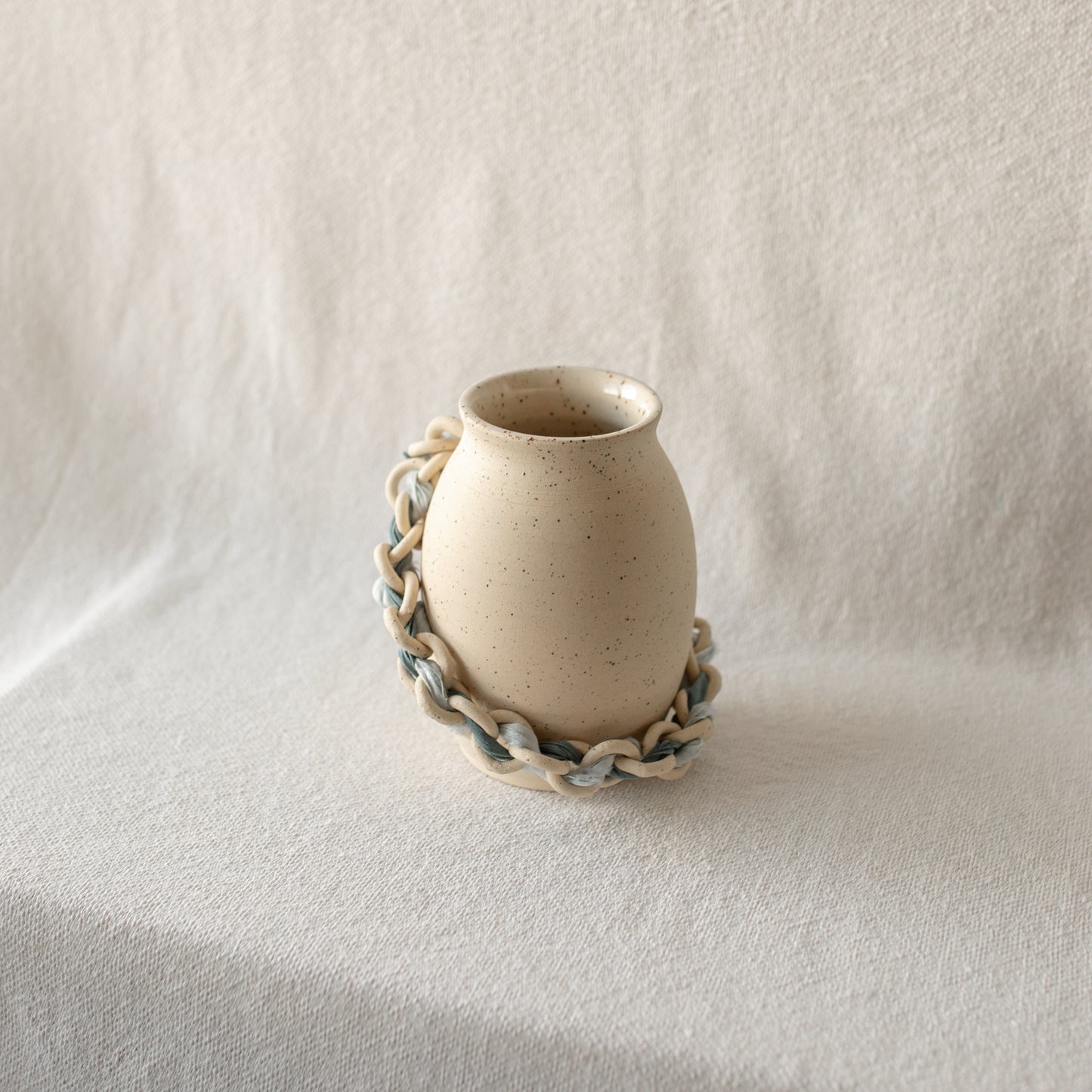 Chain Bud Vase | Sky