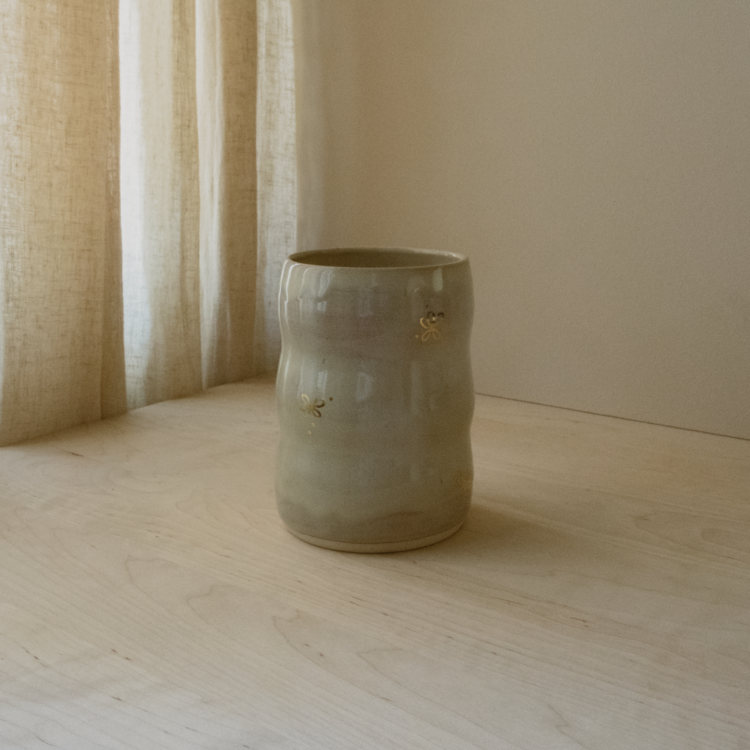Gold Daisy Cup