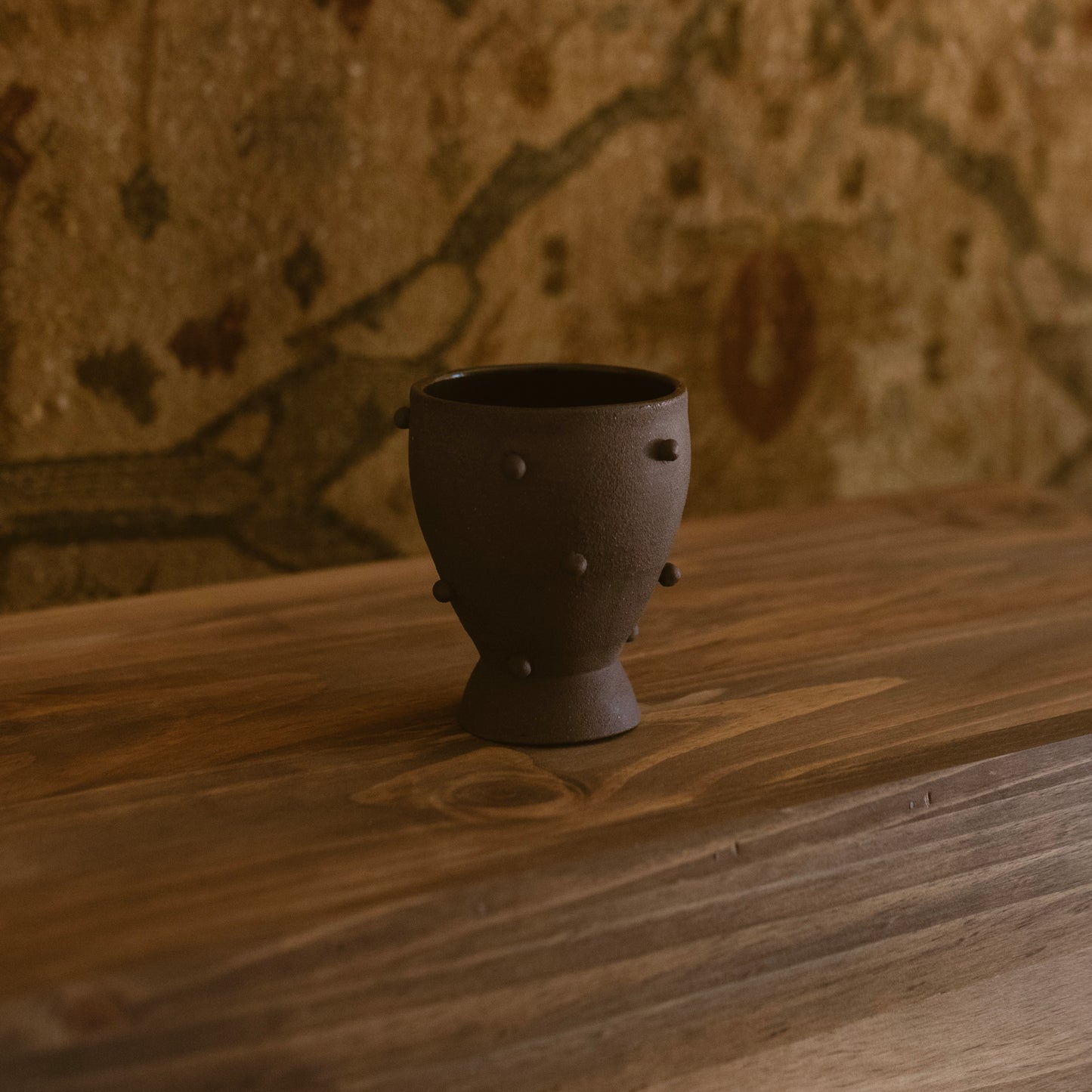 Dotted Wine Cup | Sable